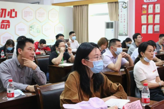 辦實事這個宣講會，開講租賃合同、勞動合同的那“典”事兒1-640.png