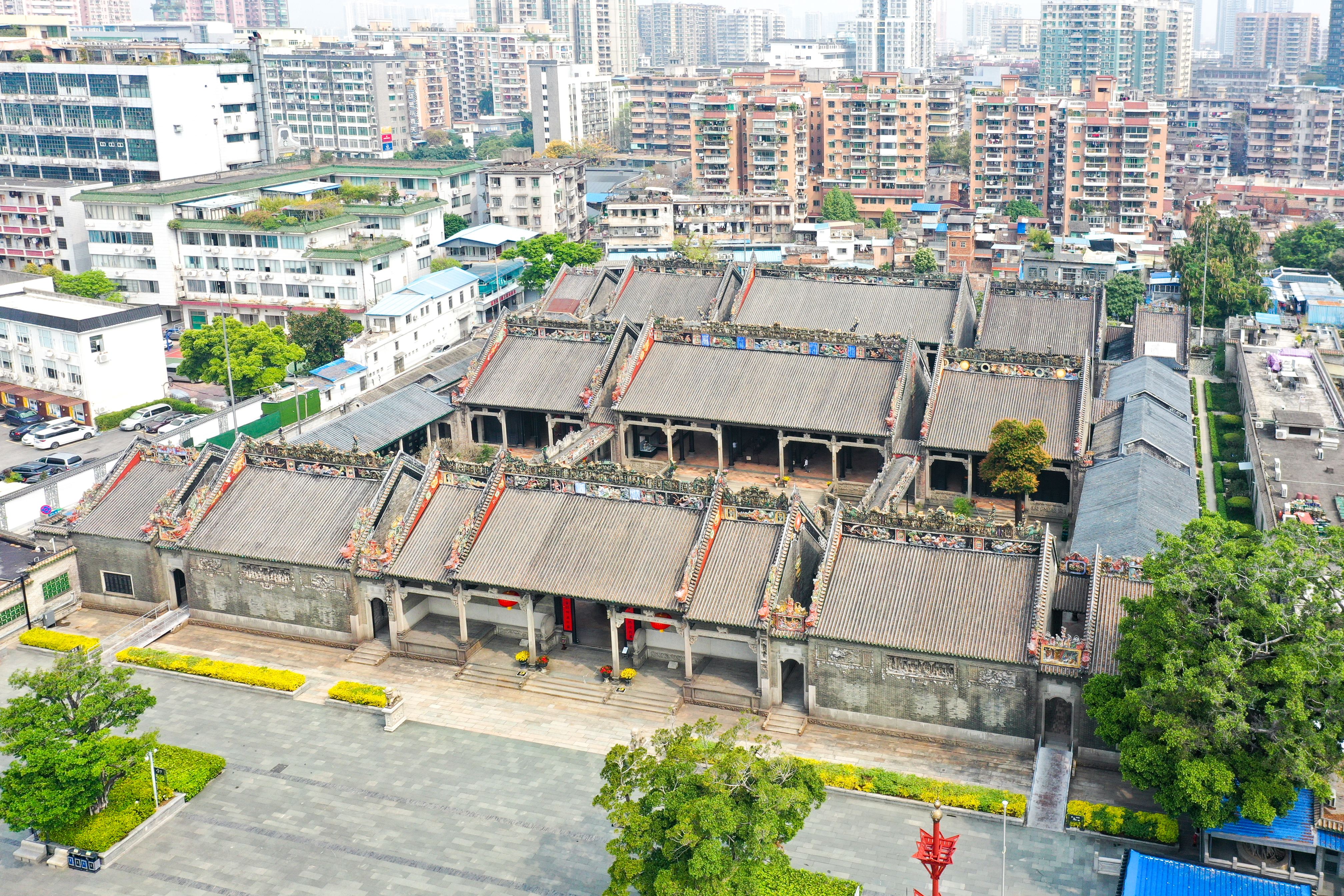 Implementation Measures of Liwan District of Guangzhou Municipality for Promoting the High-Quality Development of Small and Medium-Sized Enterprises