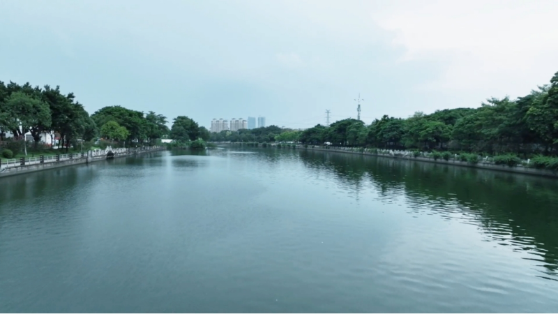 圖：治理過后的花地河現(xiàn)狀.png
